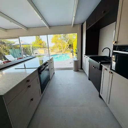 La Maison Du Bonheur - Private Pool And Sea View